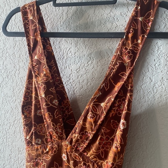 𝅺J.Crew Cross-back Ruffle-Hem Dress - Size 6 - Picture 12 of 14